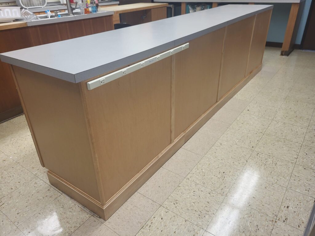 New Kitchen Cabinets